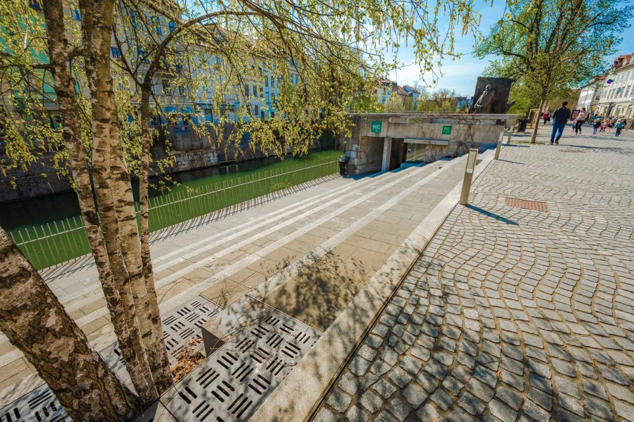 Hostel Hospitality House - H H H Liubliana Exterior foto